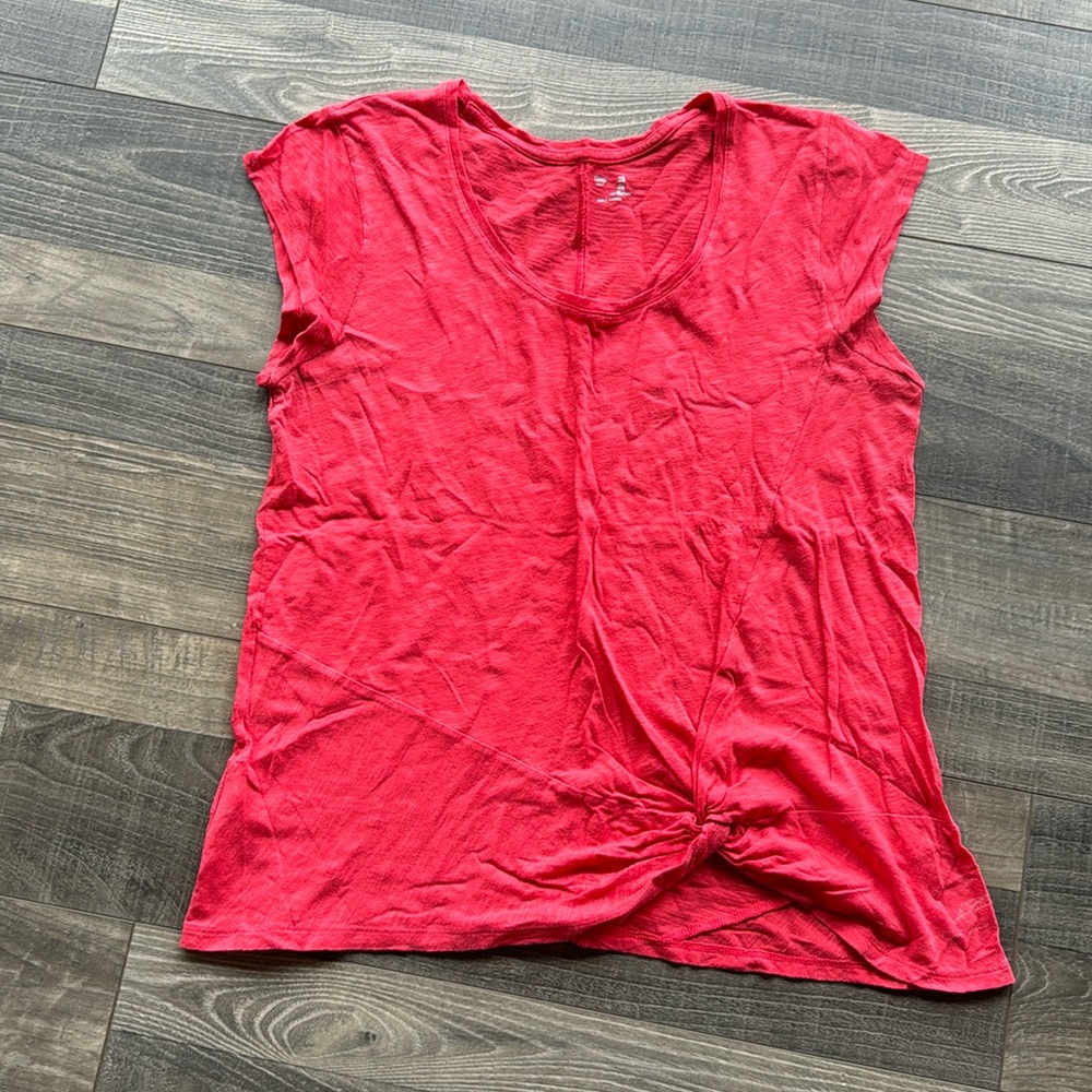 Gap factory twist bottom, cap sleeve top size large